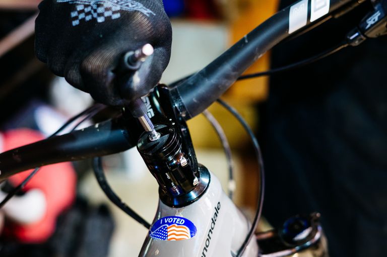 How to Diagnose These Common Bike Noises—and Fix Them - Blog - 3